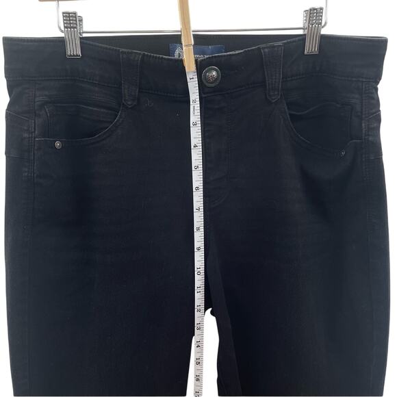 Democracy Woman’s Rich Black Straight Leg Stretch Denim Jeans Size 14 - Picture 9 of 16